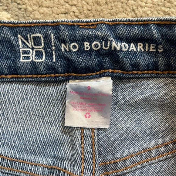 No Boundaries Two-Tone Blue Slim Jeans - Picture 2 of 3